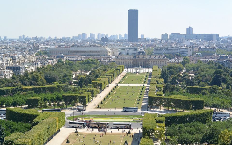 París