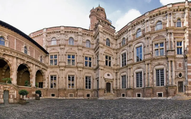 Toulouse